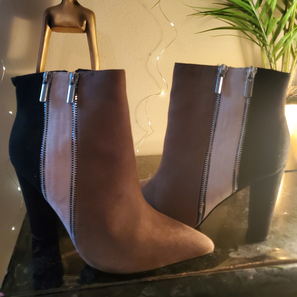 Two tone booties